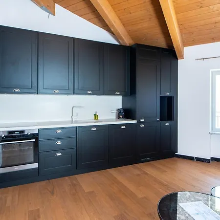 Florella Mero Apartment