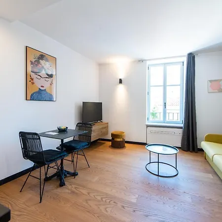 Florella Mero Apartment